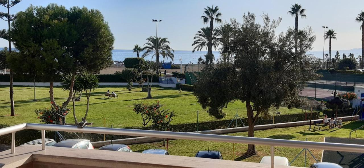 דירות La Cala Del Moral Primera Linea De Playa. Magnifica Urbanizacion מראה חיצוני תמונה